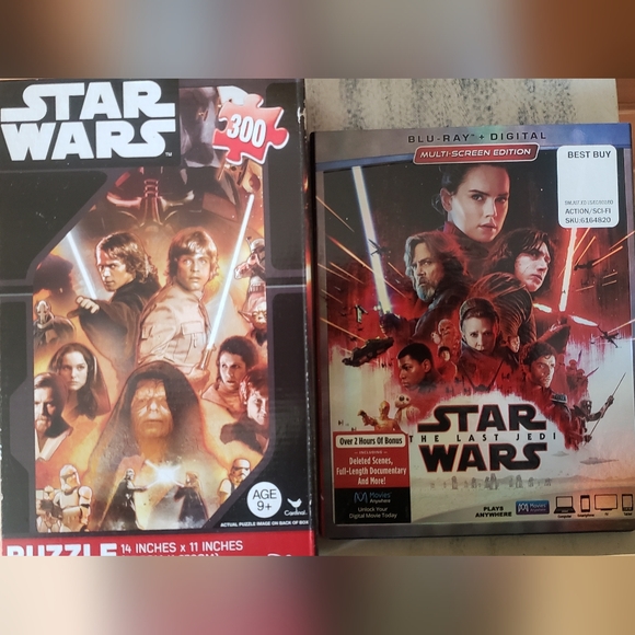Star Wars 300 Piece Puzzle, never opened plus Star Wars the Last Jedi BRay - Picture 8 of 8